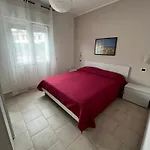 托尔托拉度假屋 公寓 *